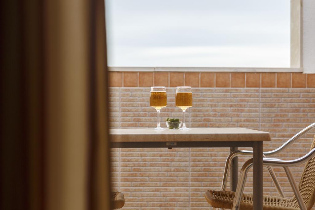 Hotel Restaurante Emilio Hellín 외부 사진