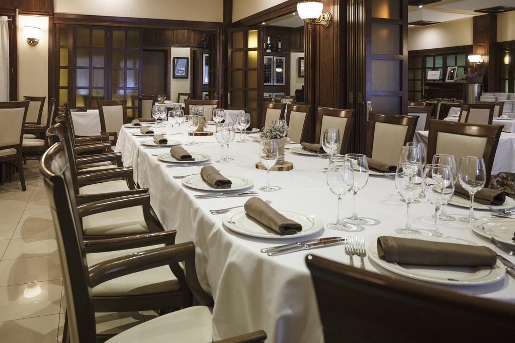 Hotel Restaurante Emilio Hellín 외부 사진